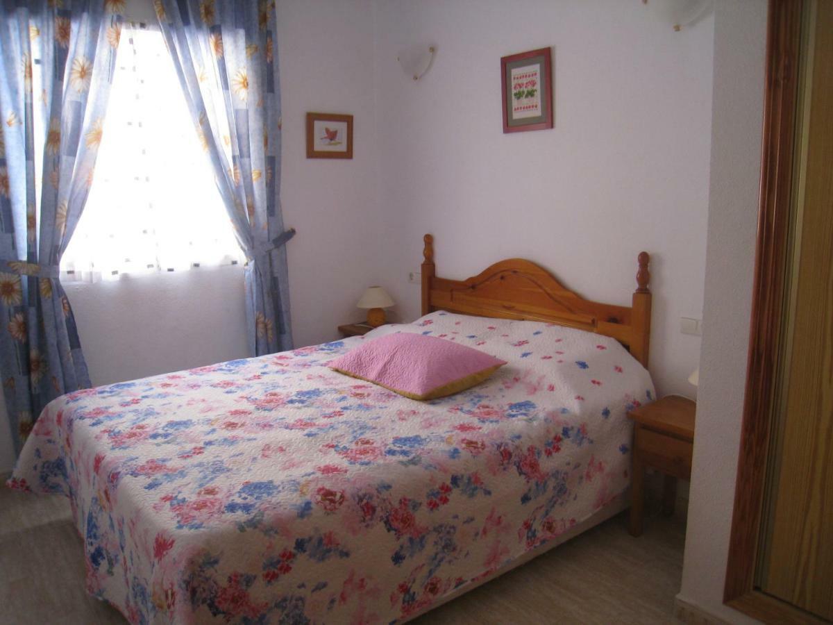Apartamento Pascual Torrevieja Exterior foto